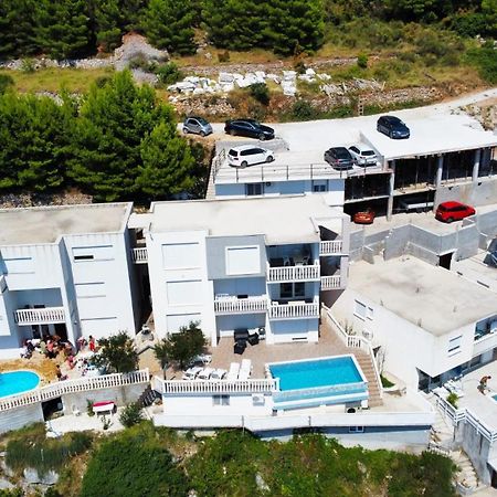 Apartments Arijan30 塞莱纳 外观 照片